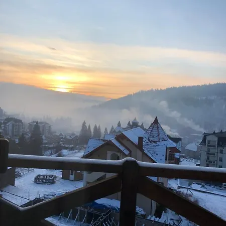 панорама гір Bukovel