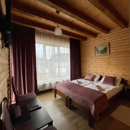 панорама гір